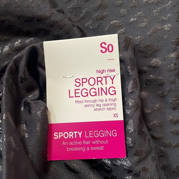 Cheetah-Print Sporty Legging - Picture 3 of 3